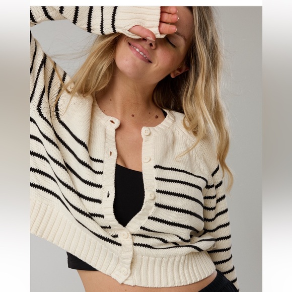 OFFLINE By Aerie Striped Cardigan Sweater size Small - Picture 4 of 10